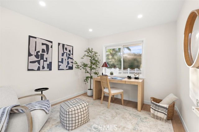 Detail Gallery Image 11 of 31 For 4534 Lennox, Sherman Oaks,  CA 91423 - 3 Beds | 2 Baths