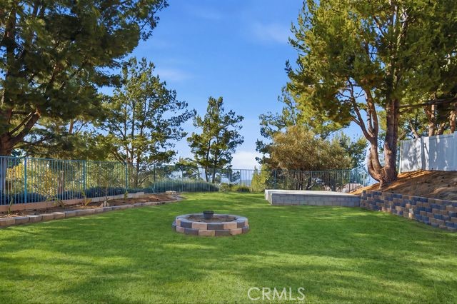 18907 Bentley Place photo 39