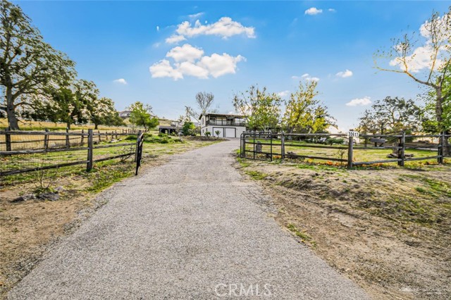 Detail Gallery Image 34 of 34 For 30617 Buckskin, Tehachapi,  CA 93561 - 4 Beds | 3 Baths