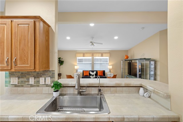 Detail Gallery Image 38 of 64 For 13202 Hoover Street, #18,  Westminster,  CA 92683 - 3 Beds | 2 Baths
