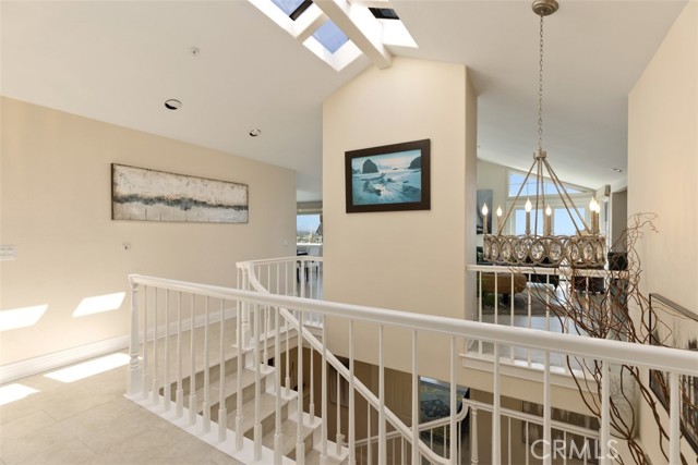 Detail Gallery Image 14 of 44 For 24448 Alta Vista Dr, Dana Point,  CA 92629 - 5 Beds | 3/1 Baths