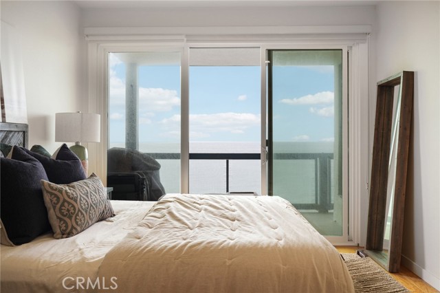 Detail Gallery Image 18 of 42 For 575 Esplanade #205,  Redondo Beach,  CA 90277 - 2 Beds | 2 Baths