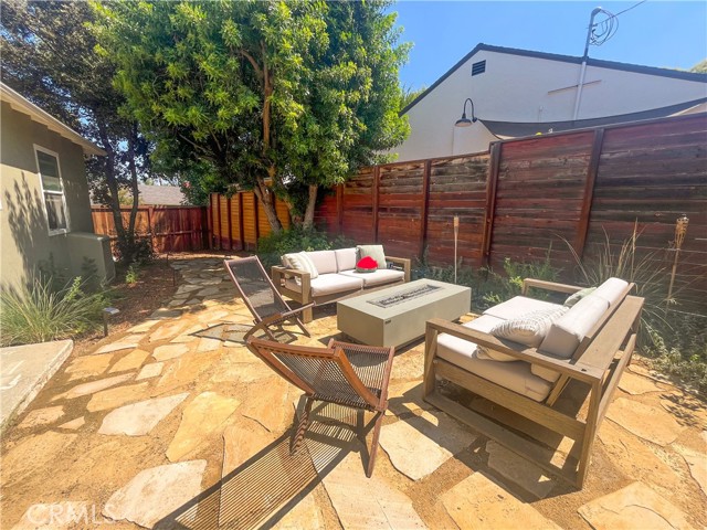 4574 Whaley Avenue, Long Beach CA: https://media.crmls.org/medias/ed2c4992-0cac-4fa6-a0b0-a1ba363a7813.jpg
