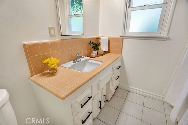 Detail Gallery Image 16 of 28 For 18405 Haas Ave, Torrance,  CA 90504 - 3 Beds | 2 Baths