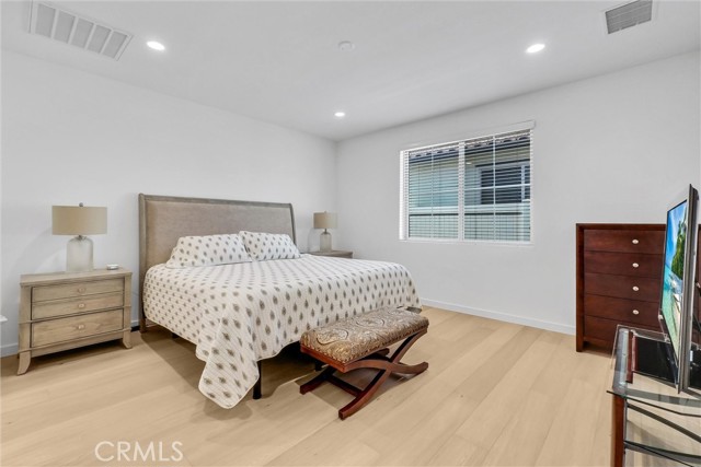 Detail Gallery Image 16 of 29 For 10943 Carrillo Ct, Cypress,  CA 90720 - 2 Beds | 2 Baths