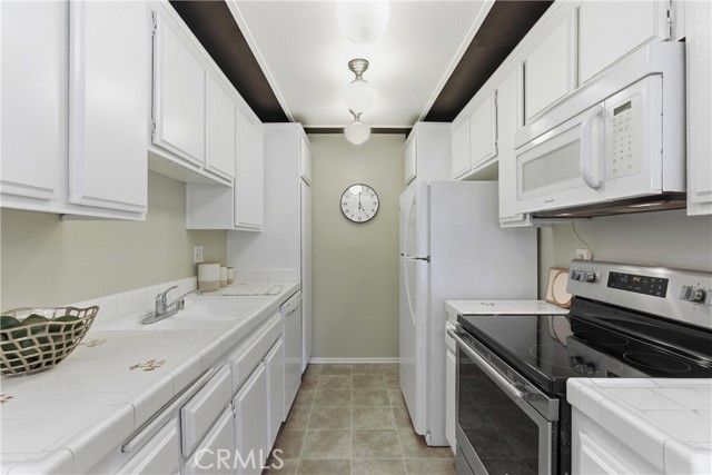 Detail Gallery Image 8 of 33 For 1515 S Beverly Dr #308,  Los Angeles,  CA 90035 - 1 Beds | 1 Baths