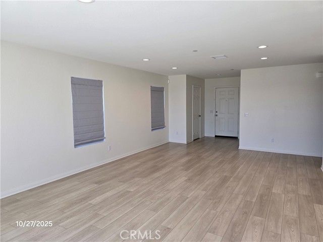 Detail Gallery Image 4 of 15 For 11625 Halter, Victor Valley,  CA 92392 - 4 Beds | 2 Baths