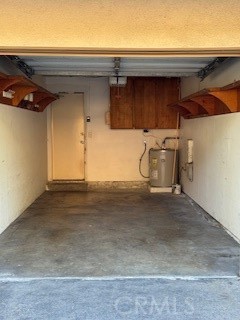 https://media.crmls.org/medias/ed3148d6-fee1-4ae9-81c5-7ce4cd0386d0.jpg?preset=X-Large