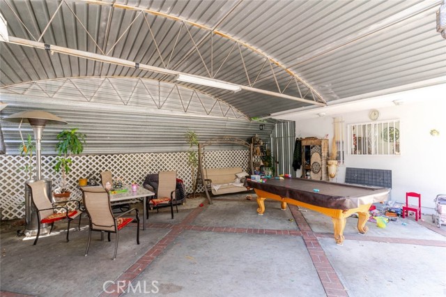 Detail Gallery Image 12 of 14 For 4541 Russell Ave, Los Angeles,  CA 90027 - 5 Beds | 3 Baths