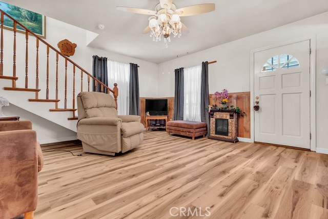 312 Border Street, Frazier Park CA: https://media.crmls.org/medias/ed32159b-396e-47dc-8dac-7e3d579c1b89.jpg