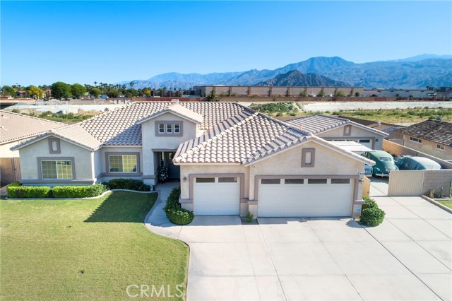 Detail Gallery Image 1 of 50 For 79935 Fiesta Dr, La Quinta,  CA 92253 - 3 Beds | 2 Baths