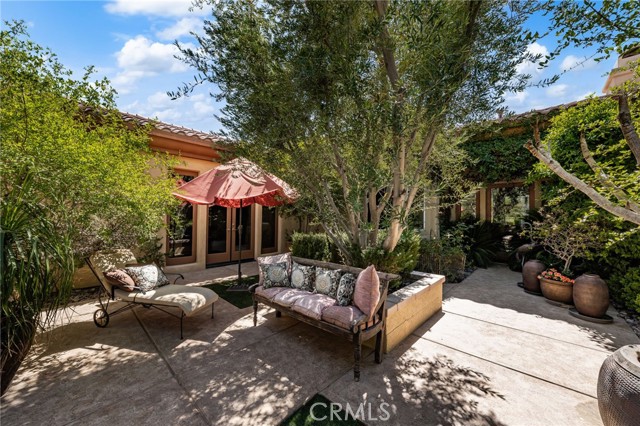 56102 Baltusrol, La Quinta CA: https://media.crmls.org/medias/ed32fe29-4efd-4153-bb5a-1002a218a341.jpg