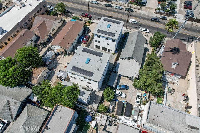 532 W Vernon Avenue, Los Angeles CA: https://media.crmls.org/medias/ed347030-f7c7-4671-a2ea-097cd86d468b.jpg