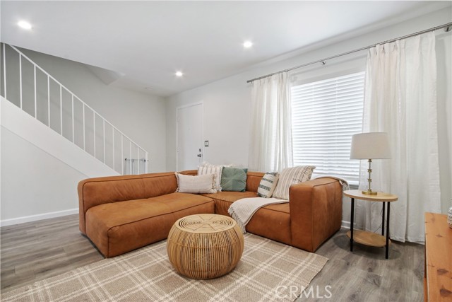 Detail Gallery Image 6 of 20 For 11240 Dover Way, Stanton,  CA 90680 - 3 Beds | 1/1 Baths