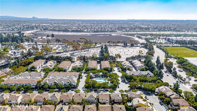 Detail Gallery Image 43 of 44 For 3359 via Sienna, Costa Mesa,  CA 92626 - 3 Beds | 2/1 Baths