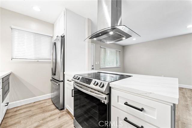 Detail Gallery Image 9 of 42 For 16407 La Bonita Ln #140,  Huntington Beach,  CA 92649 - 2 Beds | 1 Baths