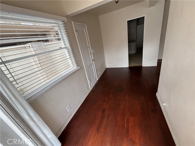 218 N Broadway, Redondo Beach CA: https://media.crmls.org/medias/ed35cdf6-1a23-489d-ae88-a87cddc49418.jpg
