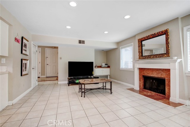 7501 Bobbyboyar Avenue photo 7