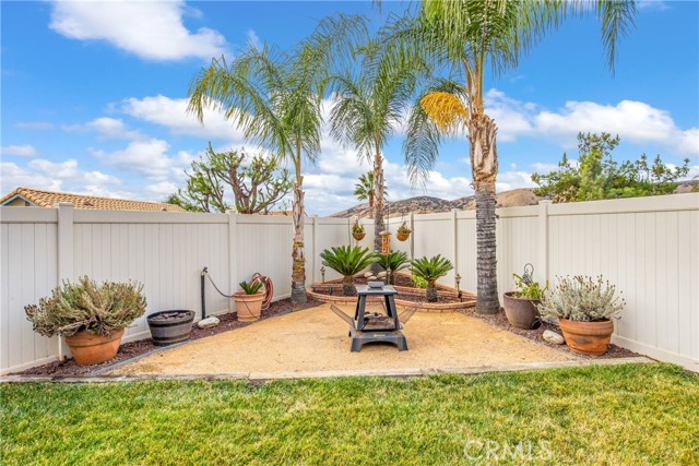 Detail Gallery Image 25 of 38 For 10974 Laurel Grove Cir, Yucaipa,  CA 92399 - 3 Beds | 2/1 Baths