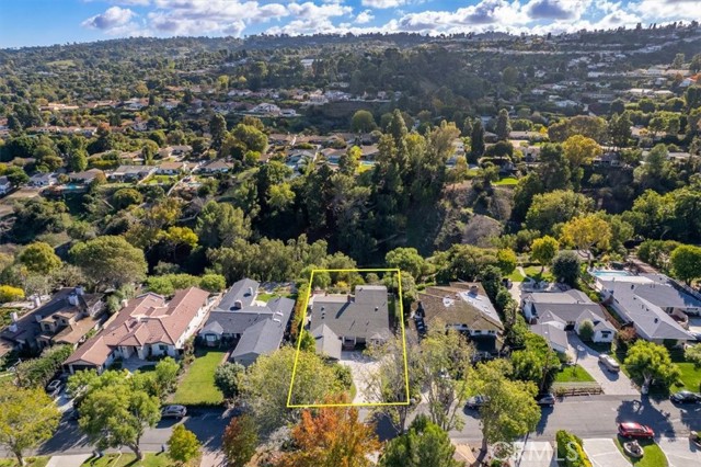 54 Ranchview Road, Rolling Hills Estates, California 90274, 4 Bedrooms Bedrooms, ,3 BathroomsBathrooms,Residential,For Sale,Ranchview,SB25259443