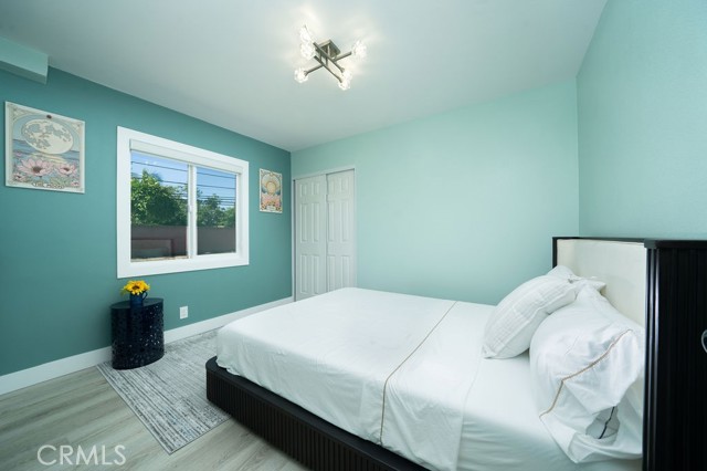 Detail Gallery Image 10 of 21 For 1405 W Saint Gertrude Pl, Santa Ana,  CA 92704 - 3 Beds | 2/1 Baths