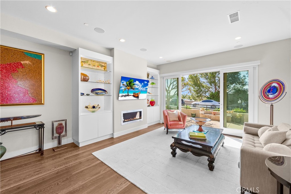MLS #OC26127607 image #17