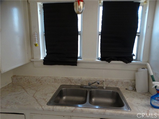 Detail Gallery Image 23 of 29 For 1217 E 100th St, Los Angeles,  CA 90002 - – Beds | – Baths