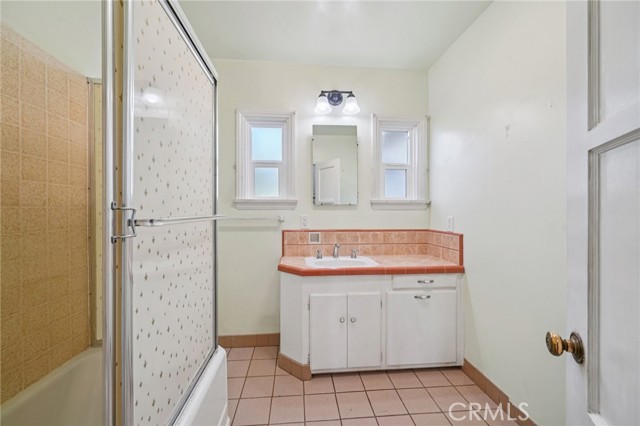 Detail Gallery Image 16 of 43 For 1002 N Florence Ave, Colton,  CA 92324 - 3 Beds | 2 Baths