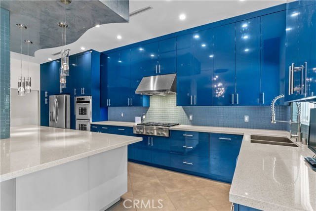 17206 Nugent Place, Granada Hills CA: https://media.crmls.org/medias/ed3d28e2-9024-400f-8e4f-01f47a8a7634.jpg