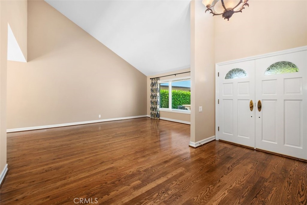 Ed3d9709 D652 42a9 83d8 03415459f723