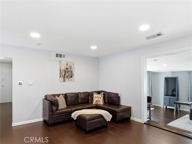 Detail Gallery Image 8 of 24 For 13431 Marlette, La Mirada,  CA 90638 - 3 Beds | 2 Baths