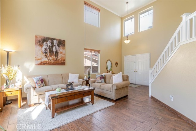 Detail Gallery Image 10 of 46 For 40055 Denham Dr, Palmdale,  CA 93551 - 5 Beds | 3 Baths