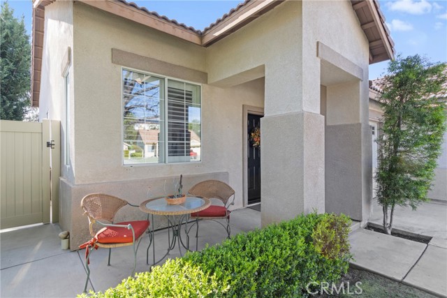 Detail Gallery Image 3 of 71 For 43071 Maidstone Ct, Temecula,  CA 92592 - 3 Beds | 2 Baths