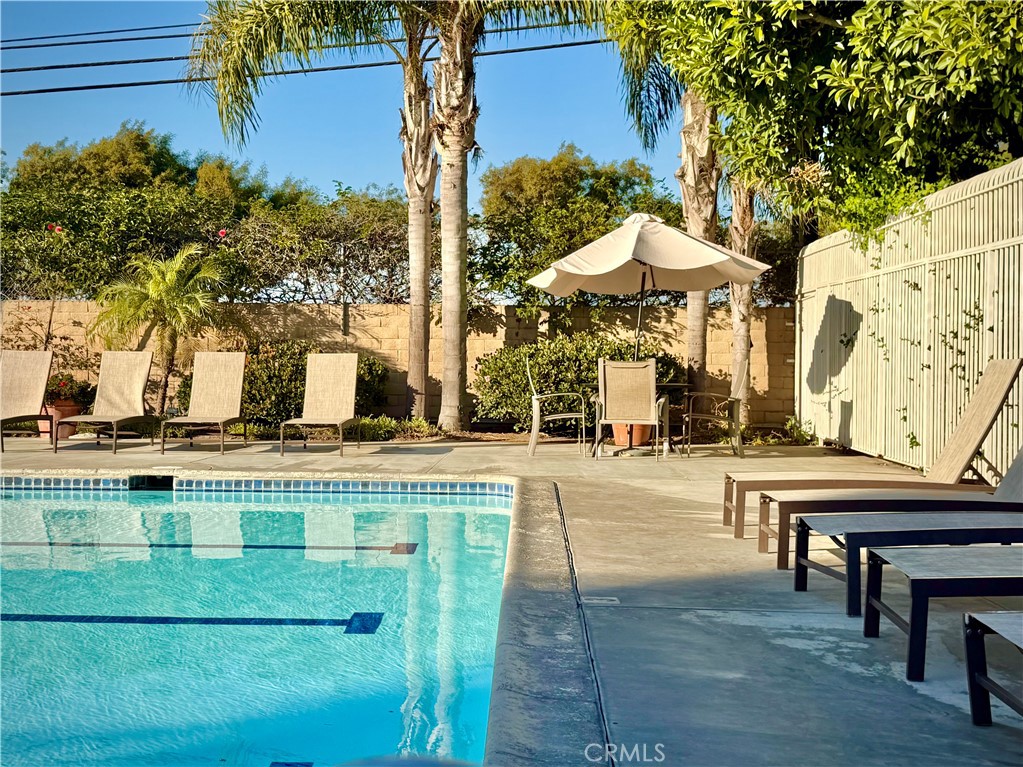 MLS #OC25254290 image #33