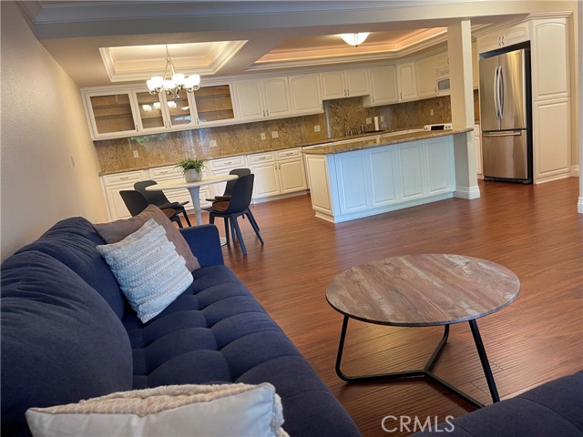 Detail Gallery Image 9 of 17 For 101 Scholz #35,  Newport Beach,  CA 92663 - 2 Beds | 2 Baths