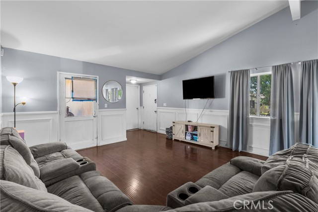 13240 Fenton Avenue photo 5