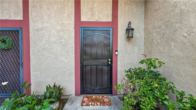 Detail Gallery Image 6 of 46 For 4304 Lincoln Plaza, Cypress,  CA 90630 - 2 Beds | 2/1 Baths