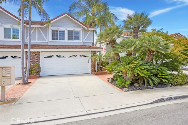 24236 Davida, Laguna Niguel CA: https://media.crmls.org/medias/ed43240e-5355-41ba-a13f-166c7c31a9c9.jpg
