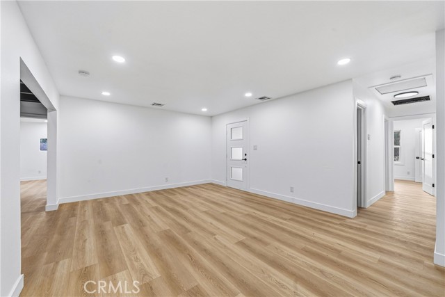 Detail Gallery Image 11 of 26 For 12629 Thomas, Chino,  CA 91710 - 5 Beds | 2 Baths