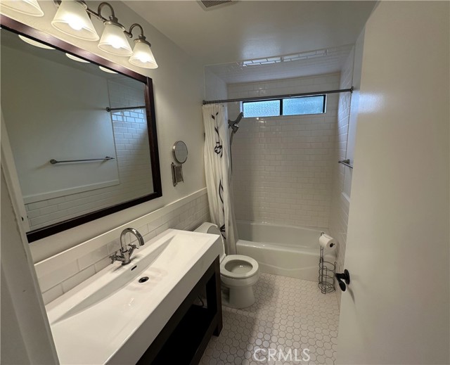 1118 East Palmer Avenue, 109 photo 6