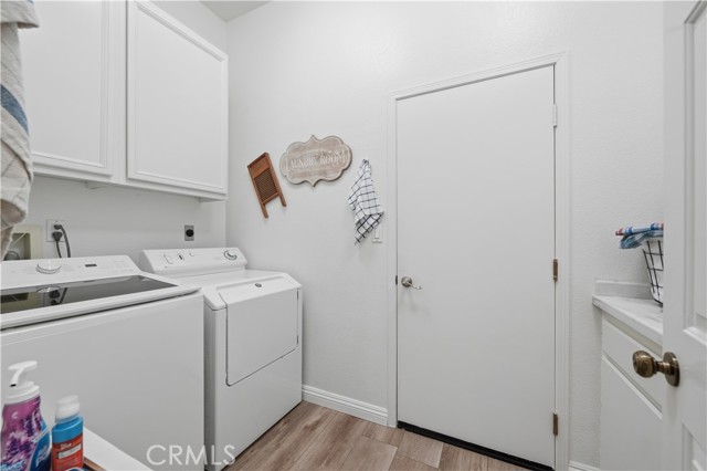 Detail Gallery Image 22 of 37 For 23553 Bending Oak Ct, Murrieta,  CA 92562 - 4 Beds | 2/1 Baths