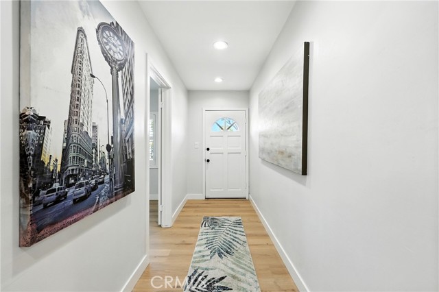 Detail Gallery Image 2 of 44 For 15605 Kervin Ave, Paramount,  CA 90723 - 4 Beds | 2 Baths