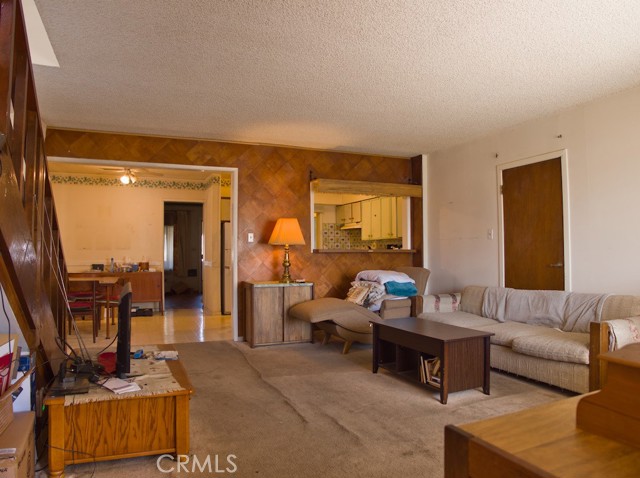 Detail Gallery Image 9 of 34 For 8814 Longden, Temple City,  CA 91780 - 5 Beds | 2 Baths