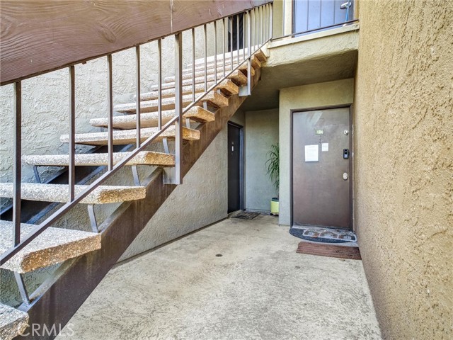 Detail Gallery Image 20 of 28 For 18350 Hatteras #123,  Tarzana,  CA 91356 - 3 Beds | 2 Baths