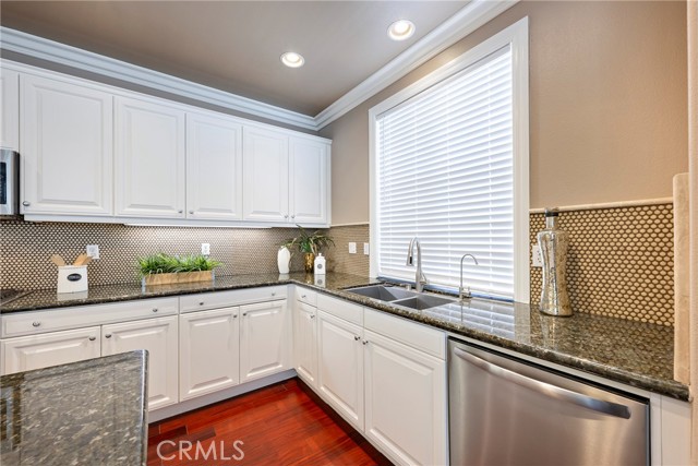 8543 E Kendra Loop, Orange CA: https://media.crmls.org/medias/ed49de88-21fa-4dd1-b605-ca8127777a66.jpg
