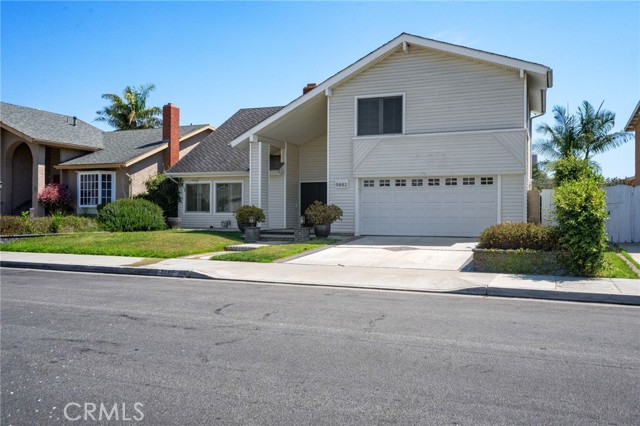 9882 Kings Canyon Drive, Huntington Beach CA: https://media.crmls.org/medias/ed4addb5-e676-4ca2-b9f5-6aa2591e767c.jpg