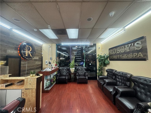 12115 Carson St, Hawaiian Gardens CA: https://media.crmls.org/medias/ed4b664d-5c83-49e0-a827-ba7037e5d39d.jpg