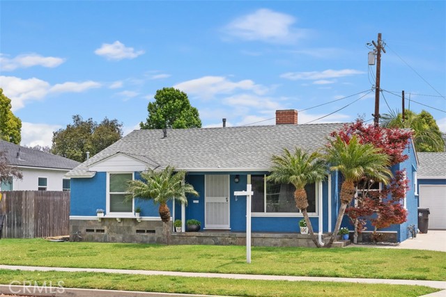 Detail Gallery Image 2 of 28 For 3556 Rutgers Ave, Long Beach,  CA 90808 - 3 Beds | 2 Baths