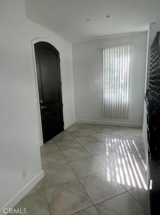 131 Yuba, Irvine CA: https://media.crmls.org/medias/ed4bd67a-f566-4f1d-bd3b-9805f3c7980b.jpg