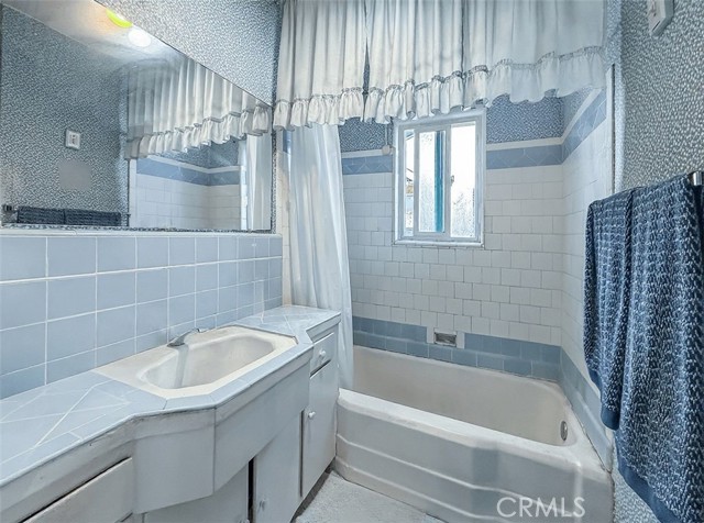 Detail Gallery Image 14 of 39 For 6223 Klump, North Hollywood,  CA 91606 - 2 Beds | 1 Baths